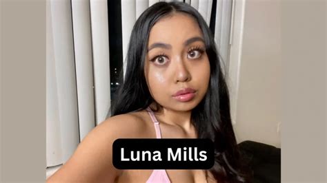 luna mills jackandjill|My sexy Asian girlfriend, Luna Mills, wakes me up in the